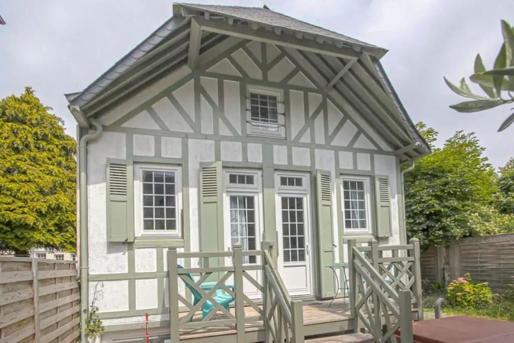 Maison Ensoleillee Centre De Ντοβίλ Εξωτερικό φωτογραφία